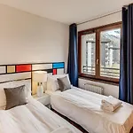 Alpes Iv, Alpes Agency, Chamonix, Sleeps 4