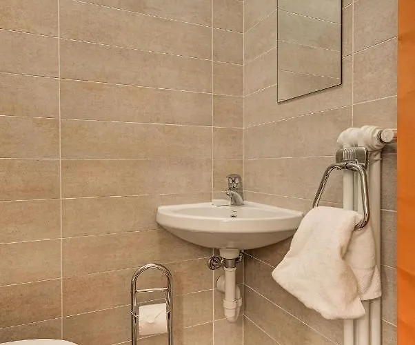 Alpes Iv, Alpes Agency, Chamonix, Sleeps 4 *