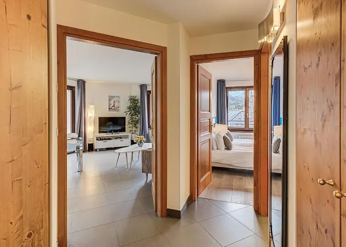 Alpes Iv, Alpes Agency, Chamonix, Sleeps 4 * 霞慕尼